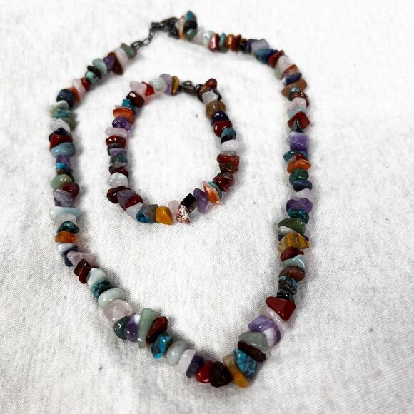 Vintage Chipped Stone Necklace and Bracelet | SE 925 | Multicolor - Picture 4 of 8